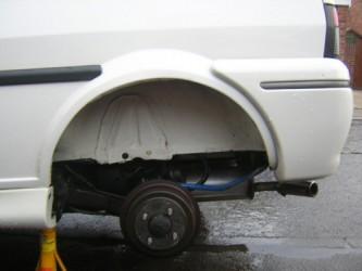 metro rear arch rust point